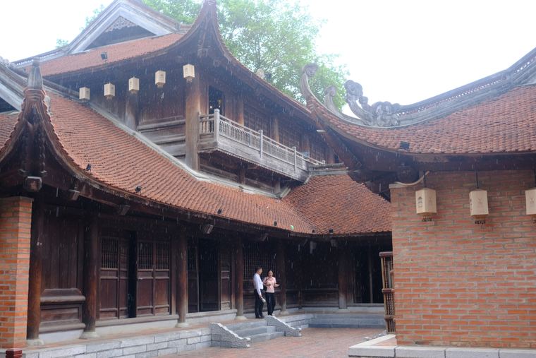Tiled temple roofs and timber eaves